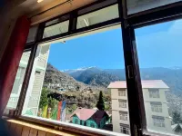 Le Coxy Resort Lachung - غرفة مطلة على الجبل