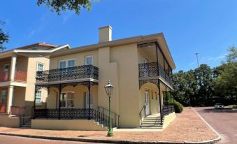 Fort Conde Inn - Mobile
