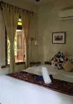 Panji Panji Tropical Wooden Home - Villa