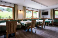 Garni Hotel Bel Vert Hotels in Selva di Val Gardena