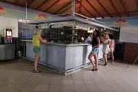 BARISCAN HOTEL - ที่มีบาร์