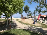 Aqua Beachfront Elegant Hotel Các khách sạn ở Olympiaki Akti