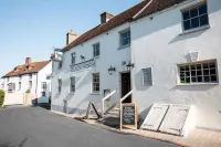 Black Horse Hotels in Amberley