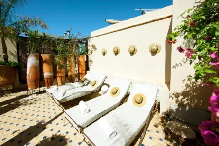 達爾胡斯託酒店