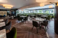 Roosevelt Hotel & Suites - Desayuno