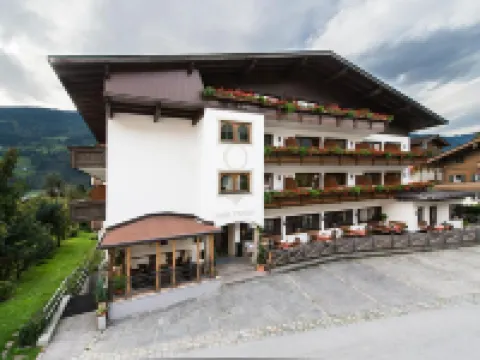 Der Pinzger Hotels in Stumm