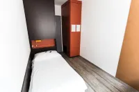 city hostel Geneva sarl