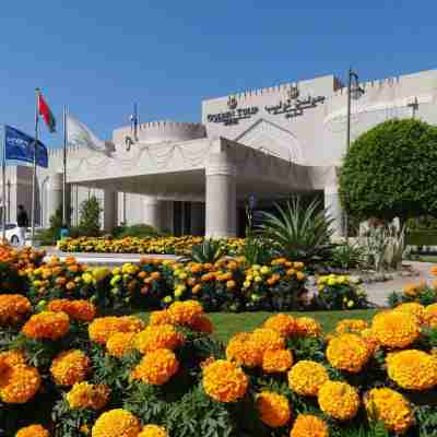 Golden Tulip Nizwa Hotel Exterior
