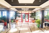 Metropole Hotel
