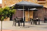 Hotel Torre de Galizano - Gloria Encarnación Viadero Lavin