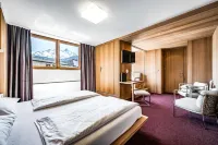 Hotel Alpina Sölden - Adults Only Hotels near 007 Elements