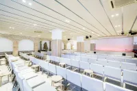 Estival Park Almaris Hotels in La Pineda