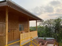 Santanas Wooden Cottages