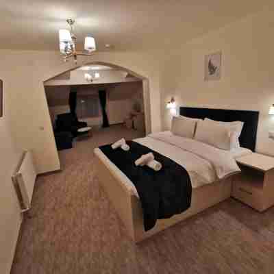 Cerbul Chalét Accommodation & Wellness Rooms