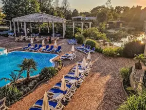 Hotel Azzun Orient Spa&Wellness