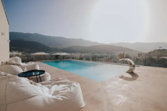 Infinity Hotel & More Hotels in 