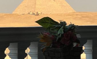 White Pyramids Inn