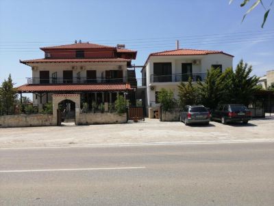 Petradaki Apartments
