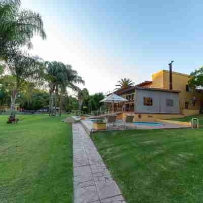 Sunriver Kalahari Lodge Riverside Stay in Upington Hotel Exterior