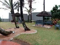 Inyoni Rocks Cabanas No 40
