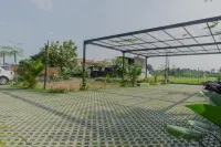 Sawah Tamanan Villa & Resort