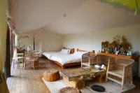 Woodland Bothy