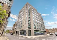 Premier Inn Dublin City Centre (Gloucester Street South) Hotels near Connolly Train Station