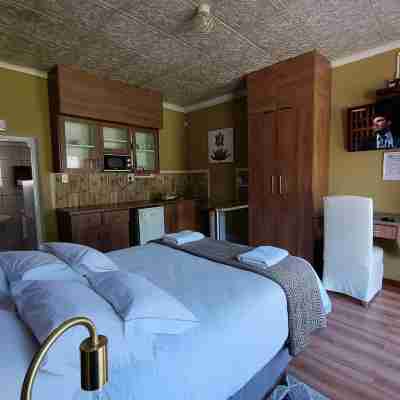 Victoria Oaks Guesthouse Rooms