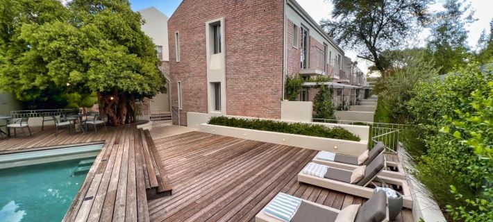 The Windhoek Luxury Suites Hotele w: Windhoek