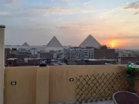 Maya pyramids view inn - Bãi đậu xe