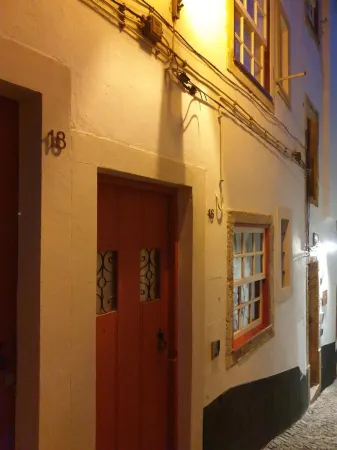 Casa da Sé Cathedral Suites