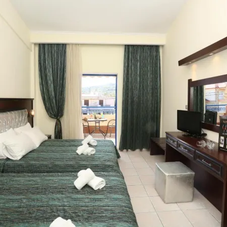 Philoxenia Village Hotel-Studios