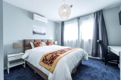 มูนาล โรงแรม เทมเซ โรงแรมใน