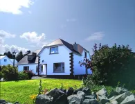 Madra Rua Organic Accommodation Hotels in 