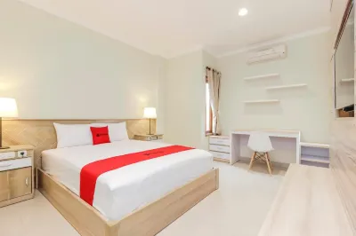 RedDoorz Premium Near Ragunan Zoo 2 Hotel in zona Ragunan Zoo