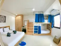 The Rock Samui Poshtel Lamai Beach
