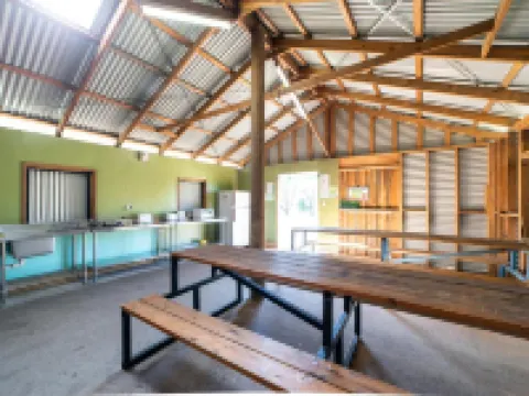 Breeze Holiday Parks - Grampians Hotels in Halls Gap