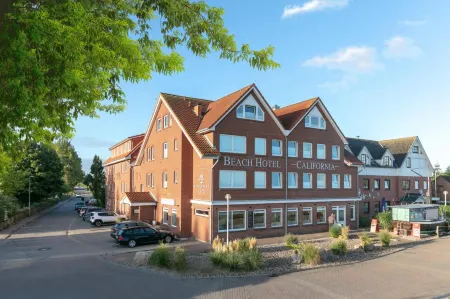 Beach Hotel California