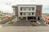 TH Hotel & Vivienda Отели в г. 