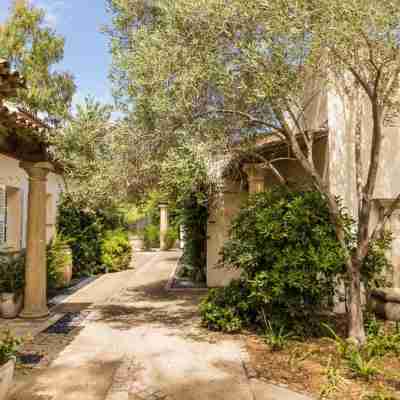 Hôtel La Tartane Saint Tropez Hotel Exterior
