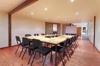 Lalapanzi Lodge Hotels in Grabouw
