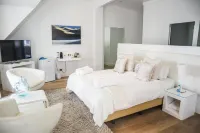 Swakopmund Luxury Suites Hotel di Swakopmund