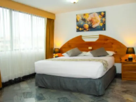 Hotel la Giralda Hoteles en Ibarra