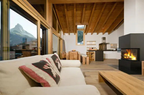 Casa Della Vita - Condos