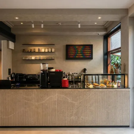 Wellesley Hotel