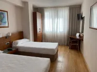Duerming Longoria Plaza Hotel