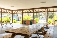 Tasman Holiday Parks - Myola Hôtels à : Erowal Bay