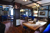 The Bugle Inn Hotels in Treverbyn