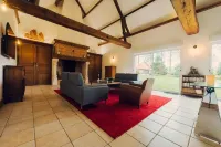 Clos Celeste – Étretat countryside with pool and spa Hotels in Etretat