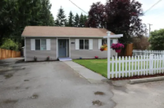 Quiet, Clean and Comfortable Room Hotels in 